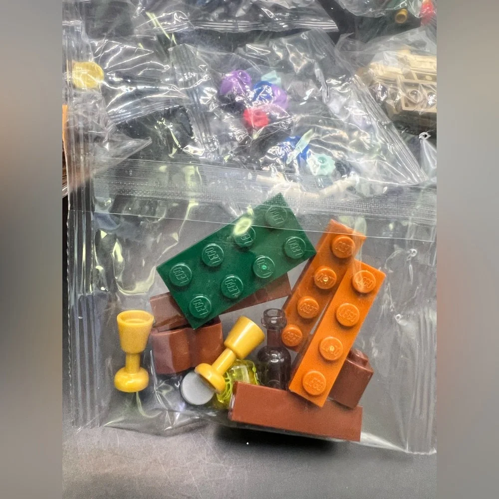 LEGO Minifigure (Qty:4) Harry Potter,‎ with various new bags with random pieces